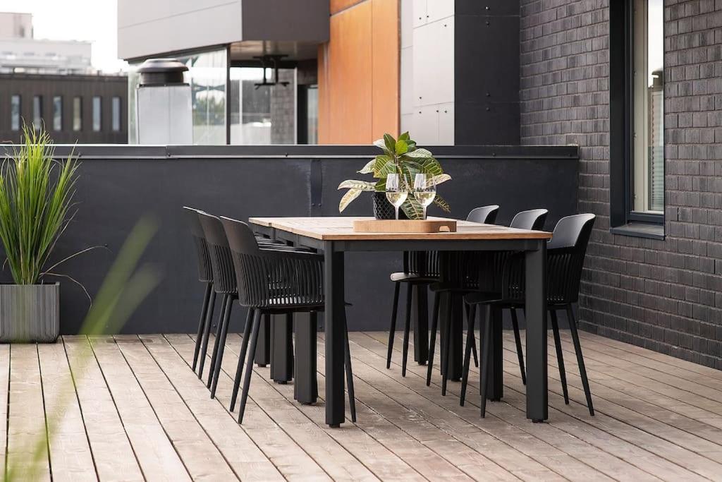 W Apartments Uus-Hollandi With Sauna タリン エクステリア 写真