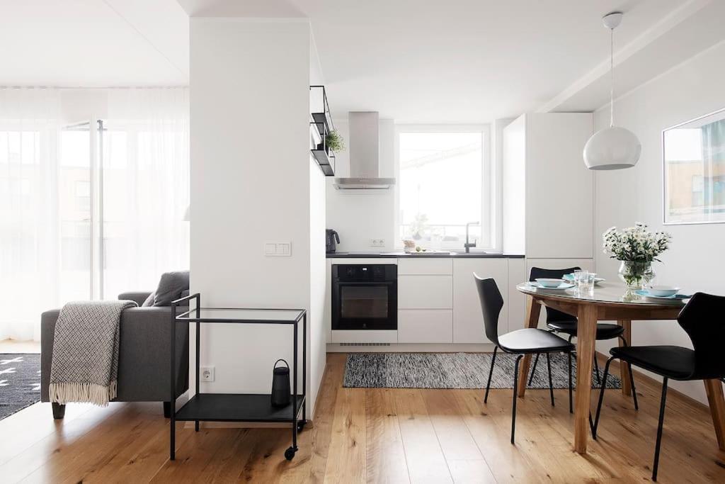 W Apartments Uus-Hollandi With Sauna タリン エクステリア 写真