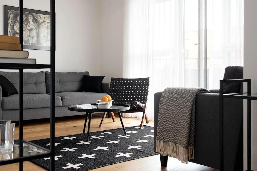 W Apartments Uus-Hollandi With Sauna タリン エクステリア 写真