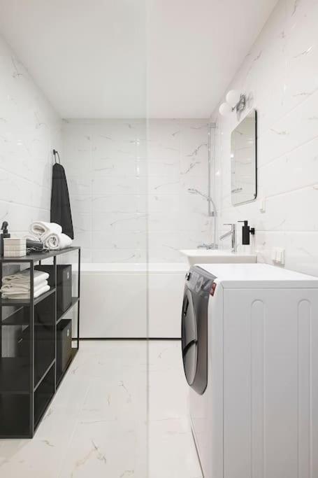 W Apartments Uus-Hollandi With Sauna タリン エクステリア 写真